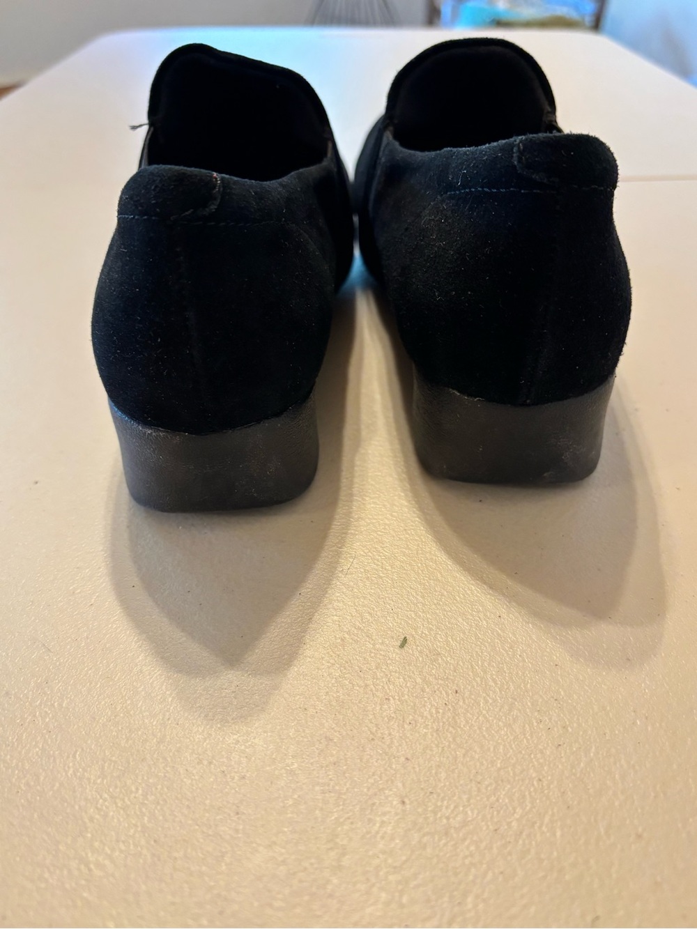 Clarks Black Suede Slip-On Loafers 9 - Picture 3 of 7